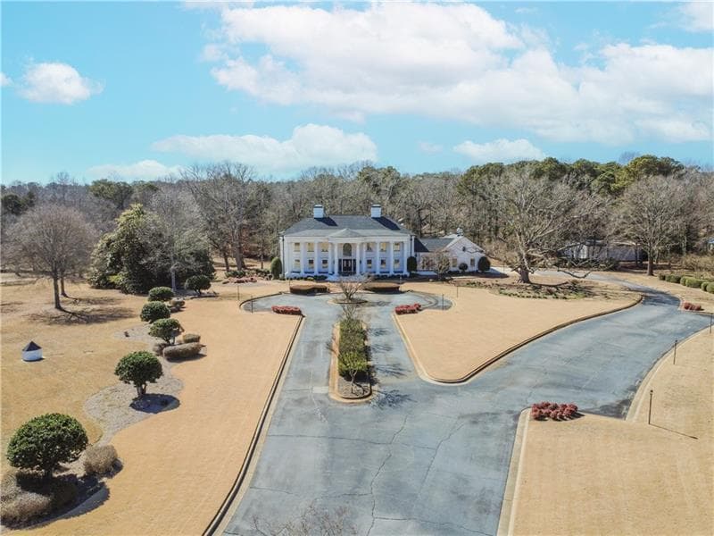 1445 Hillside Drive, Grayson, Georgia — exterior of the listed property