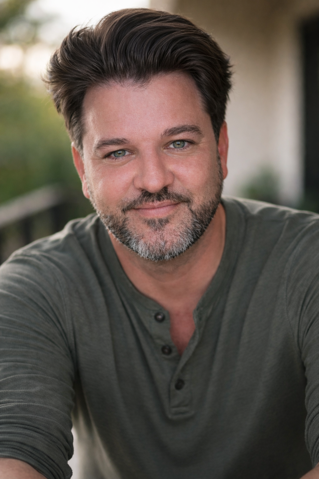 Evan Beckett - Real Estate Expert